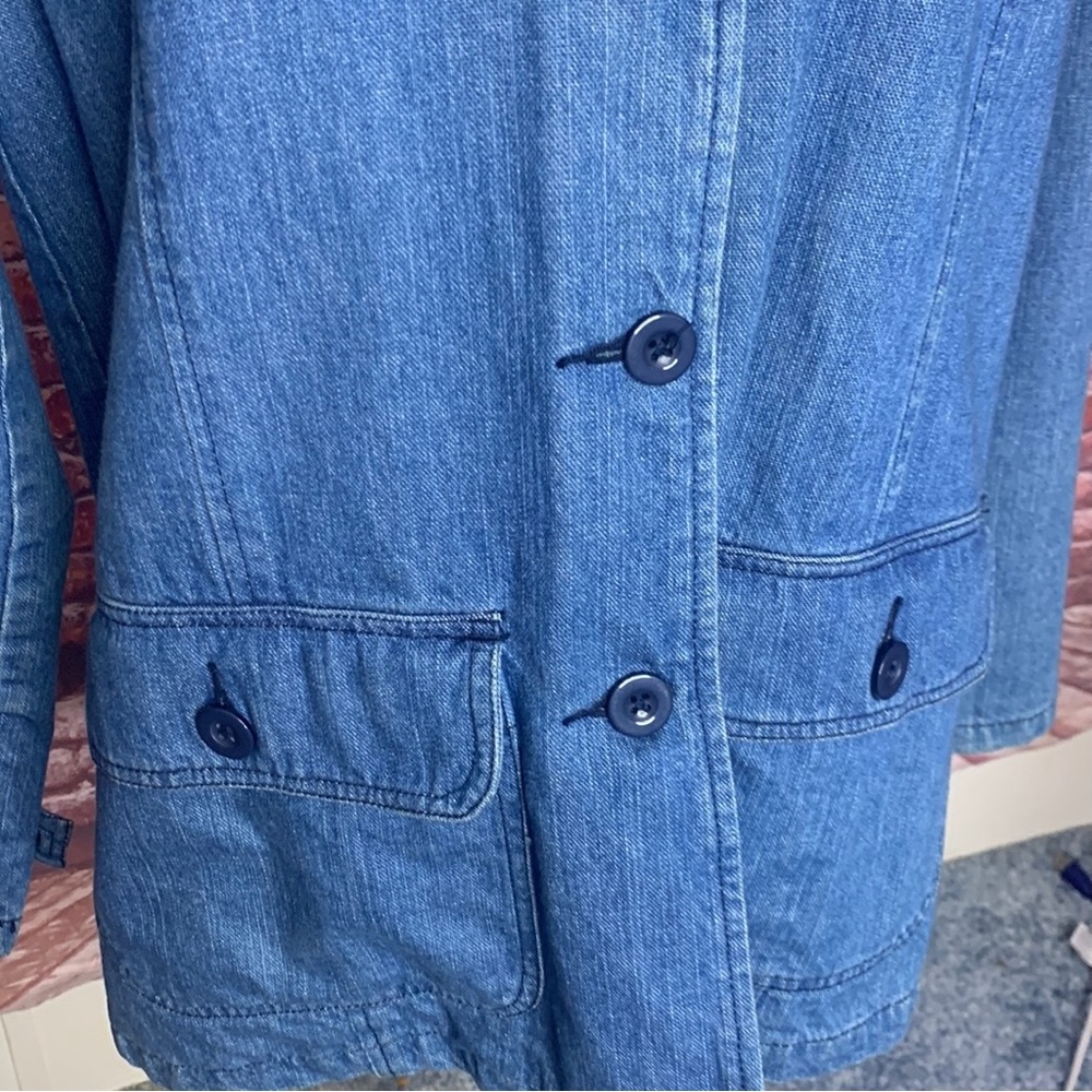 Basic Editions Blue Chambray Upcycled Vintage But… - image 5
